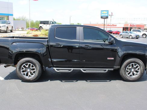Used 2016 GMC Canyon SLE w/ All Terrain Adventure Package image 10