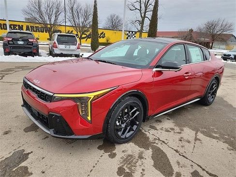 New 2025 Kia K4 GT-Line Turbo image 8