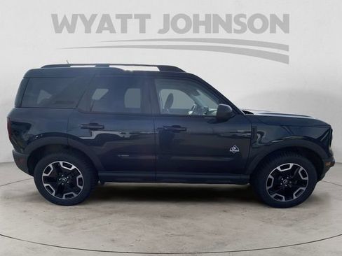 Used 2021 Ford Bronco Sport Outer Banks w/ Outer Banks Package image 11