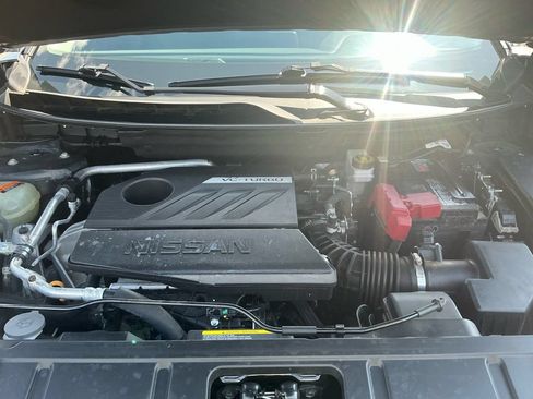Used 2025 Nissan Rogue SV w/ SV Premium Package FWD image 25
