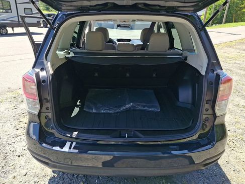 Used 2018 Subaru Forester 2.5i Premium AWD/4WD image 30