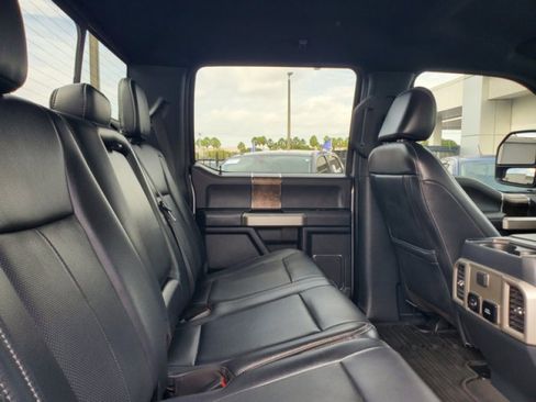 Certified 2022 Ford F250 Lariat w/ Lariat Ultimate Package image 33