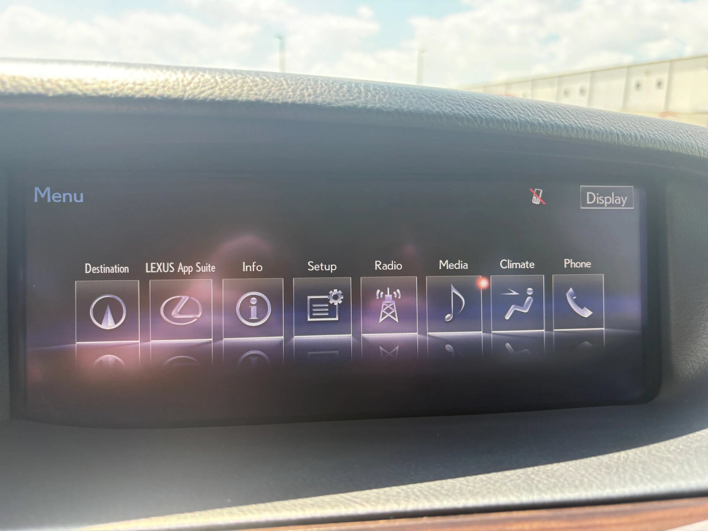 Used 2015 Lexus LS 460 w/ Ultra Luxury Package RWD image 29