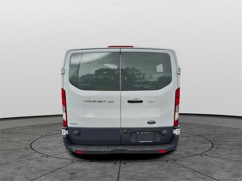 Used 2015 Ford Transit 350 XLT image 5
