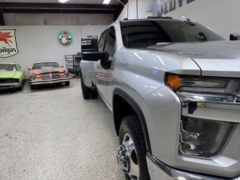 Used 2021 Chevrolet Silverado 3500 LTZ w/ LTZ Texas Edition image 36