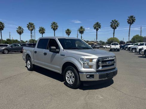 Used 2017 Ford F150 XLT w/ Trailer Tow Package image 2