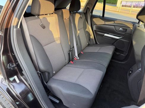 Used 2014 Ford Edge SEL w/ Driver Entry Package AWD/4WD image 40