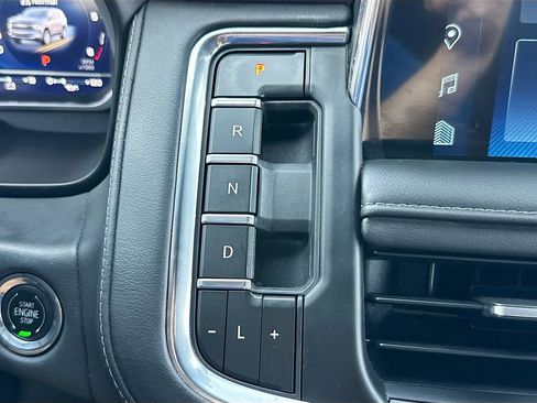 Used 2023 Chevrolet Tahoe LT image 16