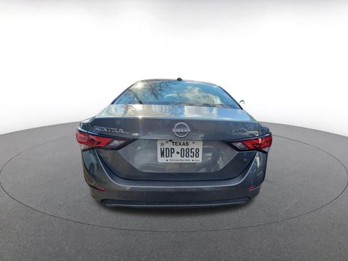 Used 2025 Nissan Sentra SV image 7
