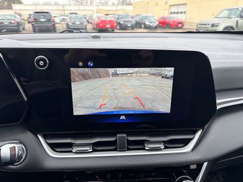 Used 2025 Chevrolet Equinox LT image 20