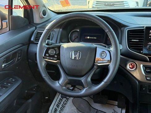 Used 2022 Honda Pilot Special Edition image 16