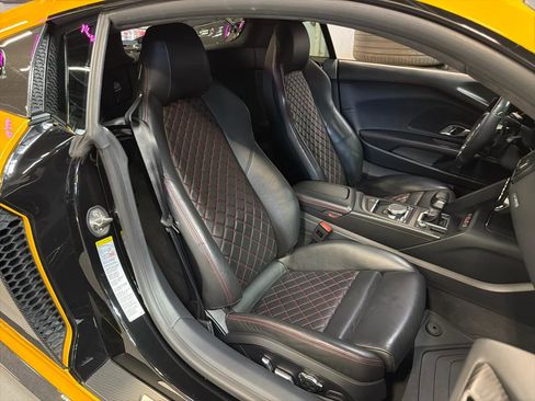 Used 2017 Audi R8 V10 plus image 30