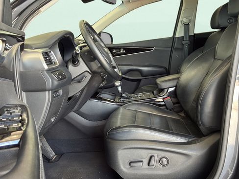 Used 2019 Kia Sorento EX AWD/4WD image 22