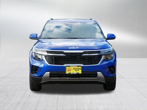 Used 2024 Kia Seltos S AWD/4WD image 2