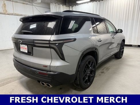 Used 2024 Chevrolet Traverse RS w/ LPO, Floor Liner Package image 5