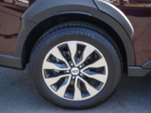 Certified 2024 Subaru Outback Limited image 8