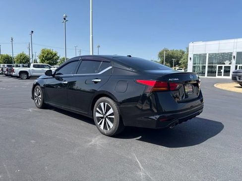 Used 2020 Nissan Altima 2.5 SL FWD image 5