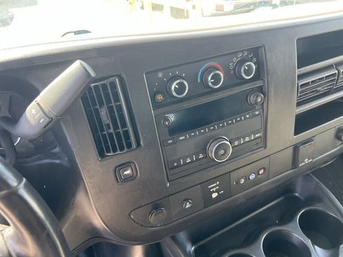 Used 2021 Chevrolet Express 2500 Cargo Van w/ Driver Convenience Package image 19