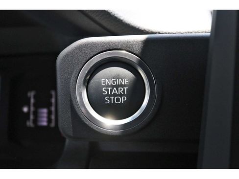 Used 2026 Toyota 4Runner SR5 AWD/4WD image 26