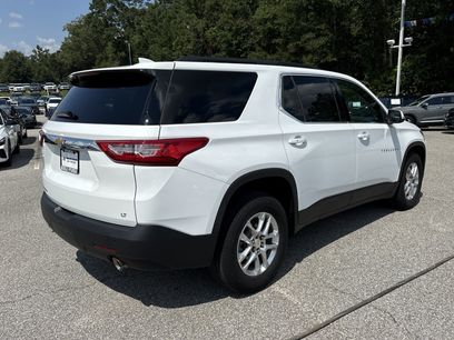 Used 2021 Chevrolet Traverse LT