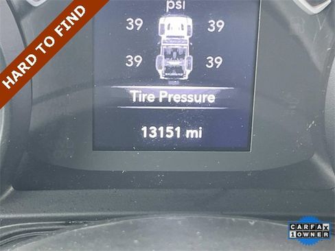 Certified 2024 Jeep Wrangler Willys image 37