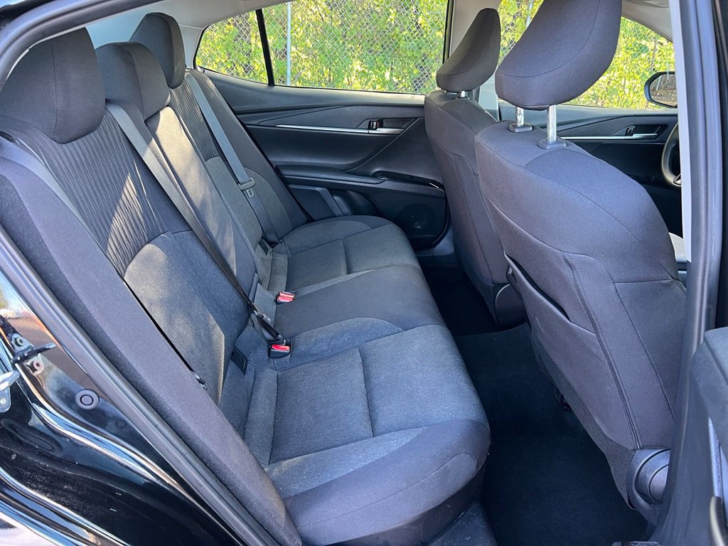 Used 2025 Toyota Camry LE FWD image 40