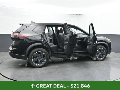 Used 2025 Nissan Rogue SV AWD/4WD image 55