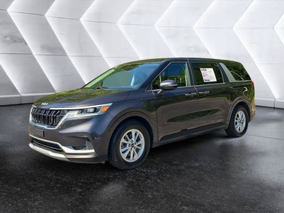 Used 2022 Kia Carnival LX