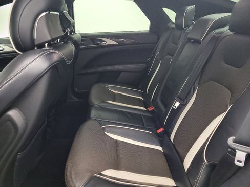 Used 2017 Lincoln MKZ Reserve w/ Drivers Package image 18