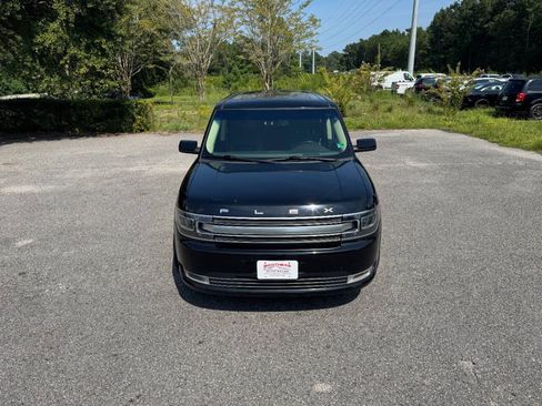 Used 2018 Ford Flex Limited w/ Equipment Group 301A AWD/4WD image 2