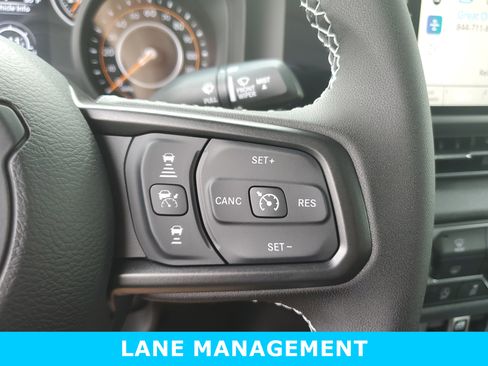 New 2025 Jeep Gladiator Sport image 14