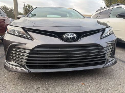Used 2023 Toyota Camry LE image 7