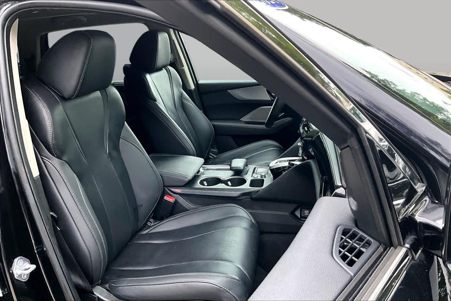 Certified 2024 Acura MDX w/ Technology Package FWD image 9