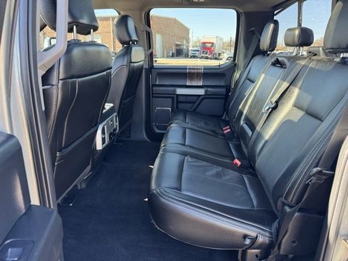 Used 2020 Ford F150 Lariat image 14