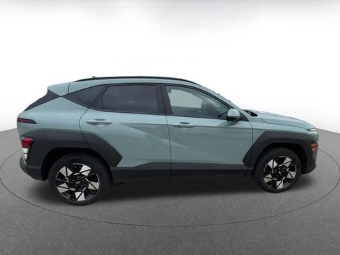Used 2025 Hyundai Kona SEL image 16