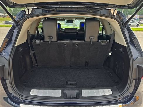 Used 2015 INFINITI QX60 Luxe w/ Deluxe Touring Package AWD/4WD image 26