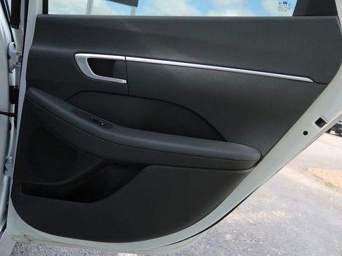 Used 2022 Hyundai Sonata SE image 46