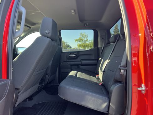 Certified 2024 Chevrolet Silverado 1500 Custom Trail Boss w/ LPO, Dark Essentials Package image 11