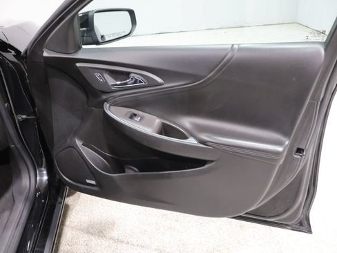 Used 2017 Chevrolet Malibu LT w/ Leather Package FWD image 24