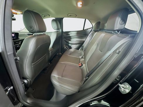 Used 2025 Buick Encore GX Preferred image 26