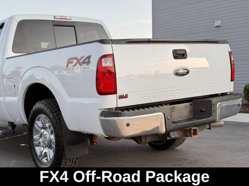 Used 2012 Ford F250 Lariat w/ Lariat Ultimate Pkg AWD/4WD image 5
