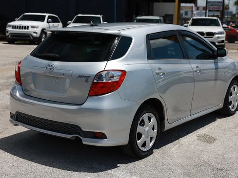 Used 2011 Toyota Matrix w/ Matrix Sport Pkg FWD image 7