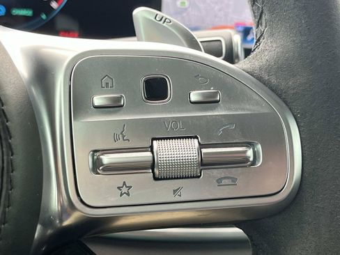 Certified 2021 Mercedes-Benz GLS 63 AMG 4MATIC w/ Acoustic Comfort Package image 33