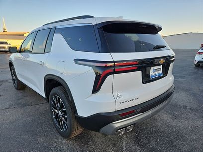 New 2026 Chevrolet Traverse LT