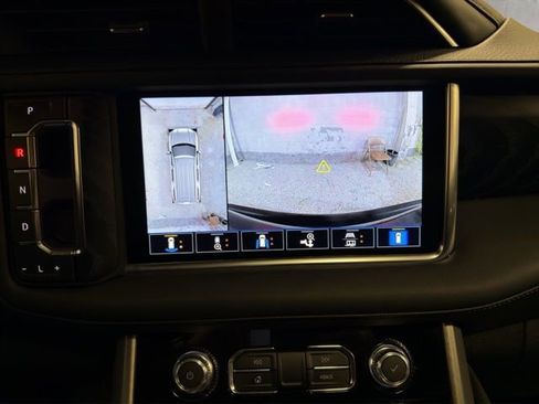 Used 2021 GMC Yukon Denali AWD/4WD image 17