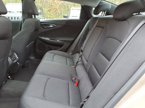 Used 2024 Chevrolet Malibu LT image 8