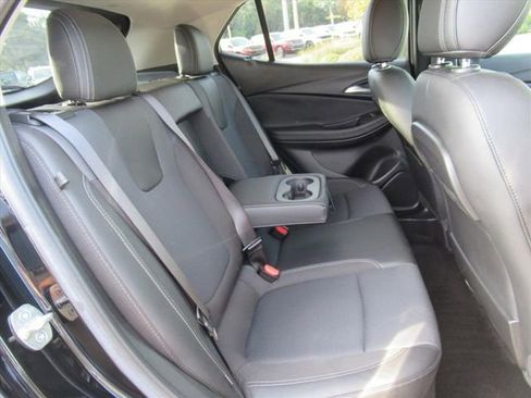 Used 2022 Buick Encore GX Select image 26