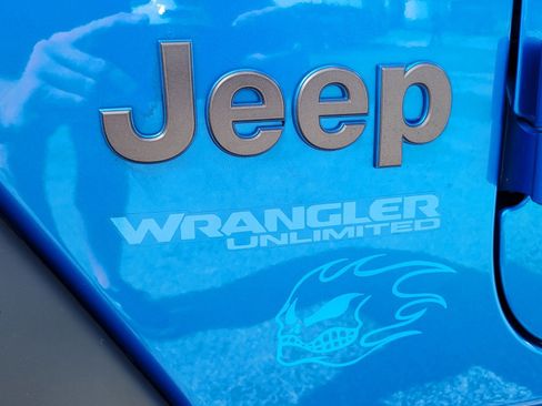 Used 2022 Jeep Wrangler Unlimited Rubicon 4xe image 11