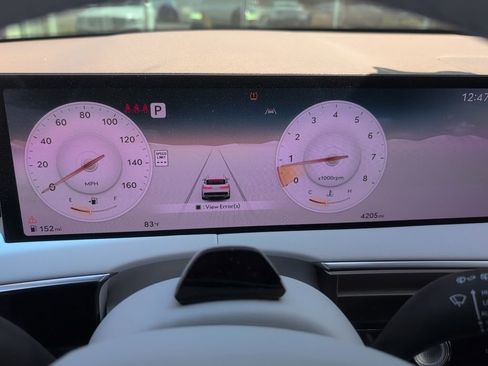 Used 2026 Genesis GV70 2.5T Advanced image 4