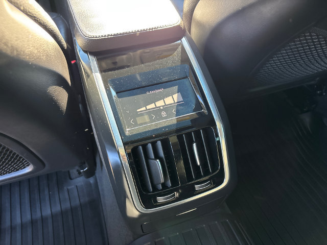 Used 2018 Volvo S90 T6 Momentum w/ Convenience Package AWD/4WD image 15